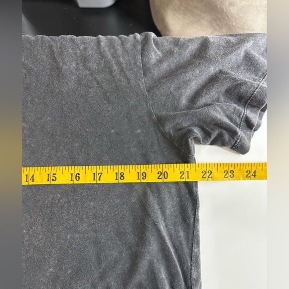 Saint Laurent Paris Men’s Destroyed Archive Logo T-Shirt Faded Wash Sz M - Picture 11 of 13